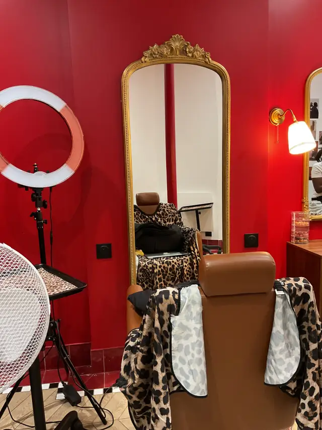 Fauteuil coiffure — Twisted Braids Paris